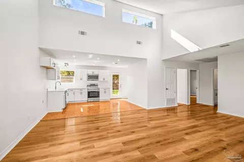 Living - 4377 Forest Ct, Pace, FL 32571 photo 5 of 6