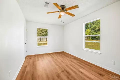 Bedroom - 4377 Forest Ct, Pace, FL 32571 photo 1 of 5
