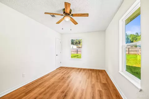 Bedroom - 4377 Forest Ct, Pace, FL 32571 photo 2 of 5
