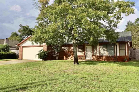 10832 Oak Valley Dr, Pensacola, FL 32506
