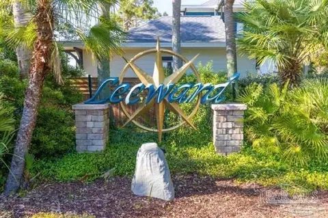 4978 Leeward Dr, Pensacola, FL 32507