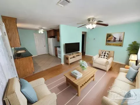 Living - 6652 Cedar St, Milton, FL 32570 photo 1 of 2