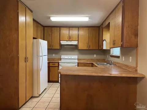 4358 Millie Ln, Pace, FL 32571 photo 7