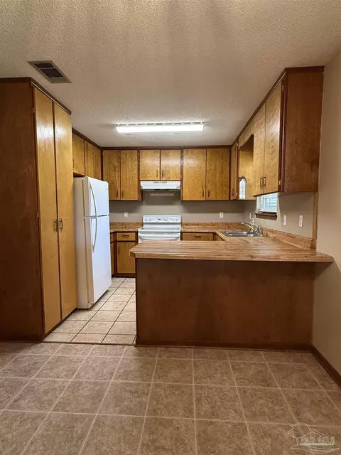 4358 Millie Ln, Pace, FL 32571 photo 8