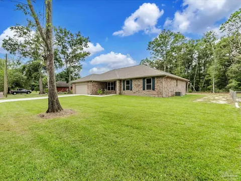 5841 Locust St, Milton, FL 32570 photo 3