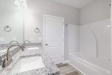 5841 Locust St, Milton, FL 32570 photo 27