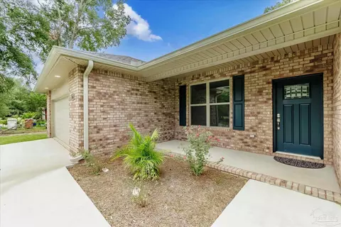 5841 Locust St, Milton, FL 32570 photo 7