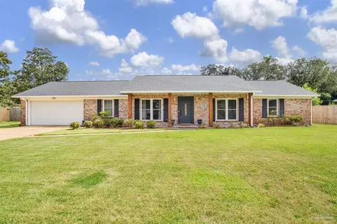 8340 Strasburg Rd, Pensacola, FL 32514