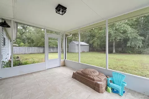 Exterior - 5889 Timberline Dr, Milton, FL 32570 photo 6 of 10