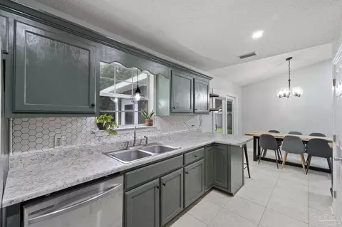 Kitchen - 5889 Timberline Dr, Milton, FL 32570 photo 3 of 3