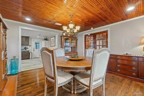 Dining - 3757 Escambia Ave, Jay, FL 32565 photo 2 of 2