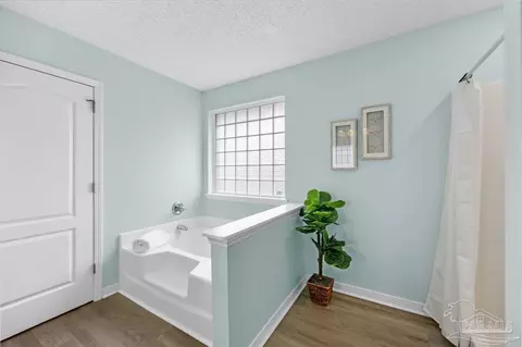 5984 Ashton Woods Cir, Milton, FL 32570 photo 18