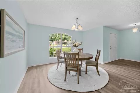 5984 Ashton Woods Cir, Milton, FL 32570 photo 6