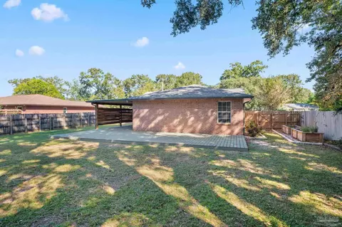 Exterior - 4775 Landmark Ln, Pace, FL 32571 photo 10 of 11