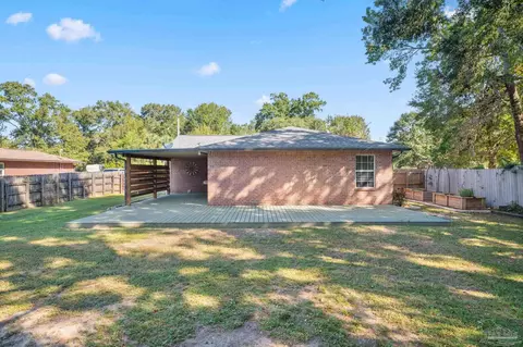Exterior - 4775 Landmark Ln, Pace, FL 32571 photo 8 of 11