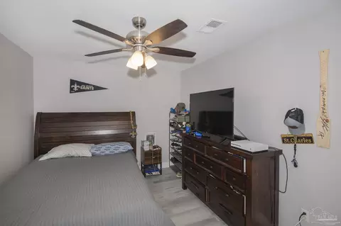 Bedroom - 4651 Ridge Pointe Dr, Pace, FL 32571 photo 4 of 8