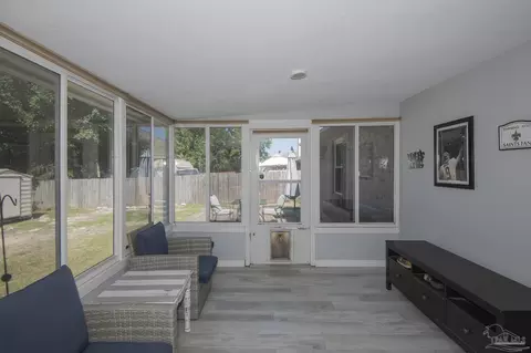 Exterior - 4651 Ridge Pointe Dr, Pace, FL 32571 photo 4 of 8