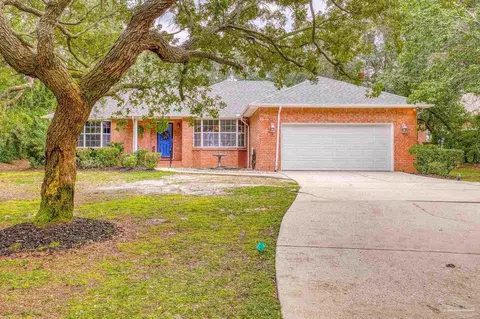 4761 Hickory Shores Blvd, Gulf Breeze, FL 32563