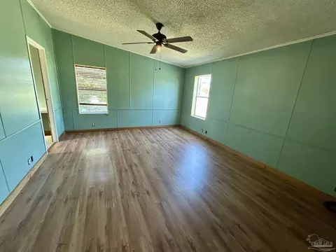 9065 Alton Ct, Milton, FL 32583 photo 5