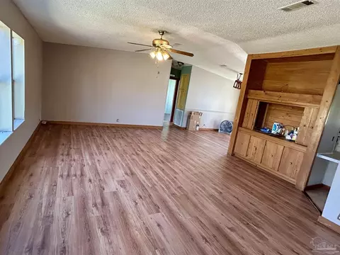 9065 Alton Ct, Milton, FL 32583 photo 2