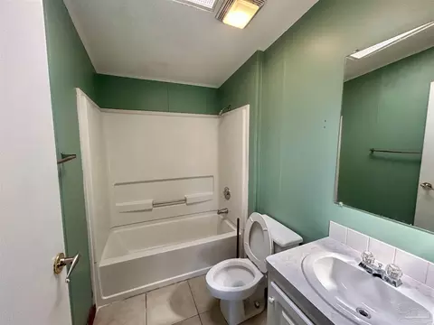 9065 Alton Ct, Milton, FL 32583 photo 8