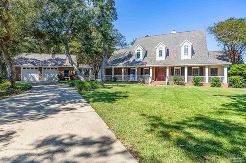 2100 Reservation Rd, Gulf Breeze, FL 32563