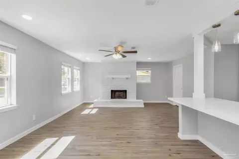 Living - 4304 W Avenida De Golf, Pace, FL 32571 photo 4 of 8