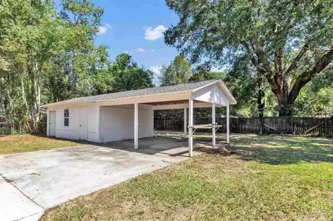 Exterior - 4304 W Avenida De Golf, Pace, FL 32571 photo 2 of 2