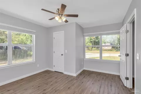Bedroom - 4304 W Avenida De Golf, Pace, FL 32571 photo 9 of 10