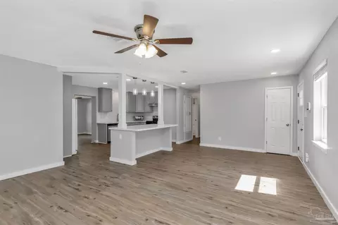 Living - 4304 W Avenida De Golf, Pace, FL 32571 photo 5 of 8