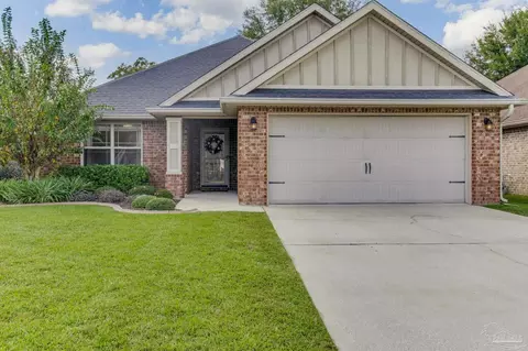 2531 Fiddlers Cir, Cantonment, FL 32533