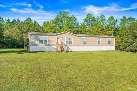 8085 Blackwater Ridge Rd, Milton, FL 32570