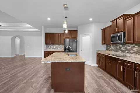 Kitchen - 2708 Gemstone Cir, Pace, FL 32571 photo 2 of 5