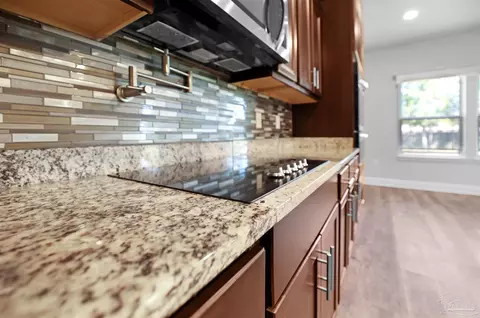 Kitchen - 2708 Gemstone Cir, Pace, FL 32571 photo 4 of 5
