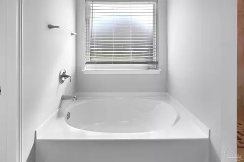 Bath - 2708 Gemstone Cir, Pace, FL 32571 photo 1 of 4