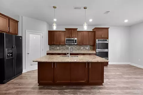 Kitchen - 2708 Gemstone Cir, Pace, FL 32571 photo 1 of 5