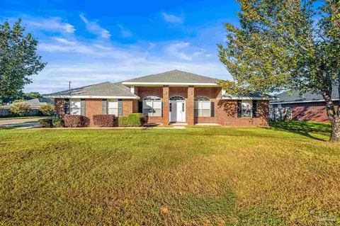 4797 Oscar Ln, Pace, FL 32571