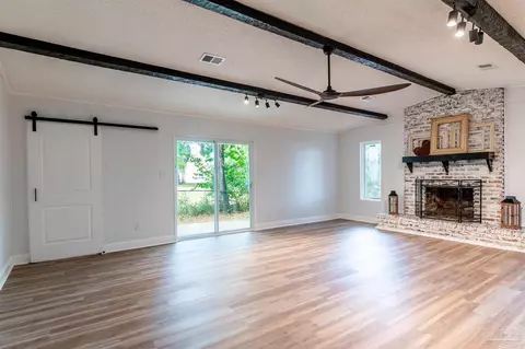 2950 English Oak Cir, Pensacola, FL 32526