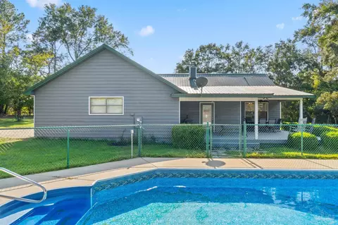 27300 C R Watson Rd, Robertsdale, AL 36567