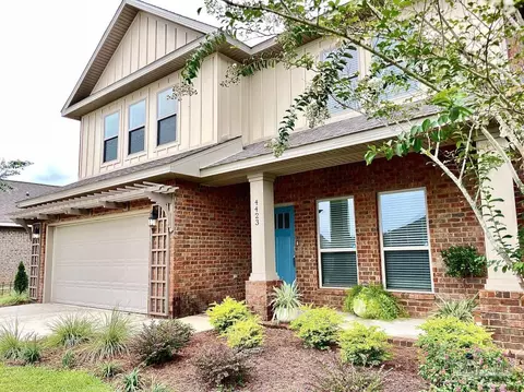 Exterior - 4423 Oak Orchard Cir, Pace, FL 32571 photo 3 of 4