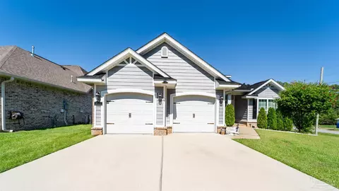 6003 Twenty One Oaks Dr, Pensacola, FL 32526