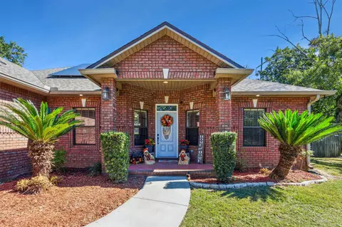 3316 Indian Hills Dr, Pace, FL 32571