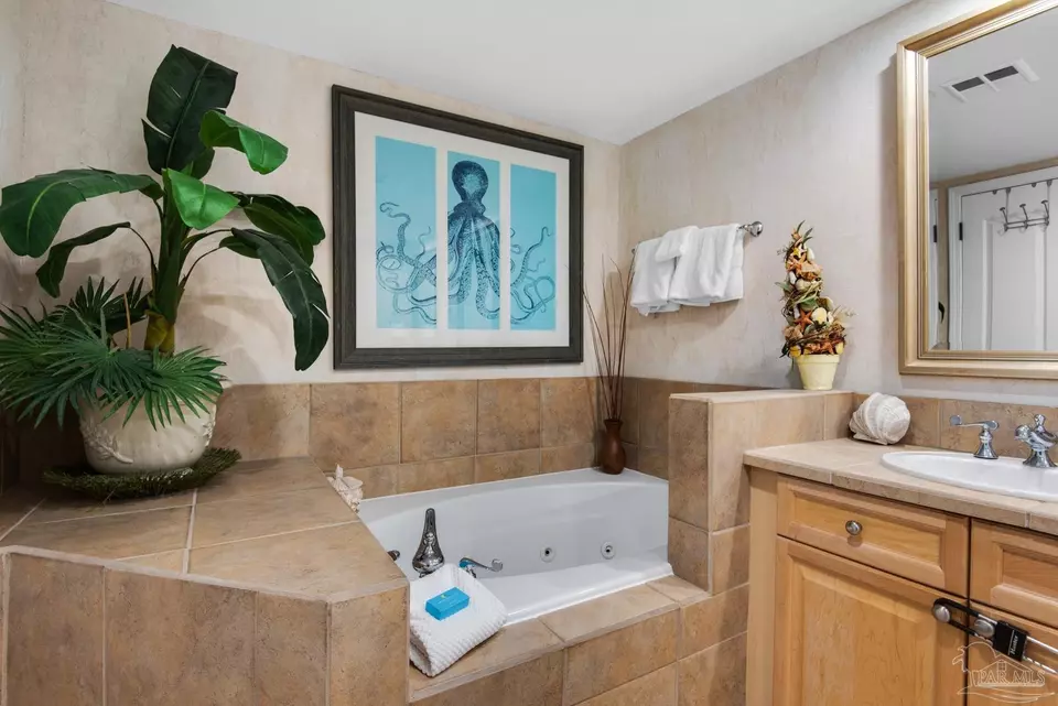  3 Portofino Dr #1204, Pensacola Beach, FL 32561 photo 32