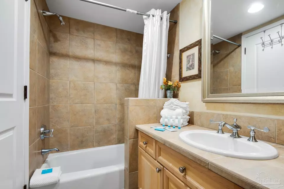  3 Portofino Dr #1204, Pensacola Beach, FL 32561 photo 38