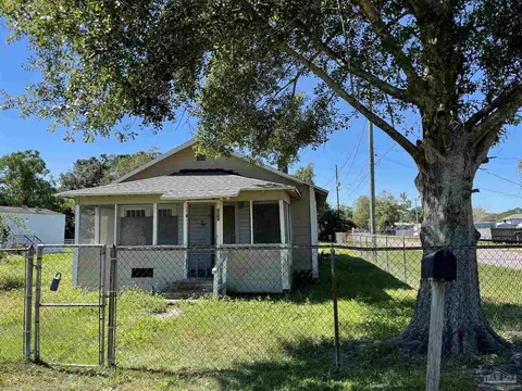 2023 N U St, Pensacola, FL 32505