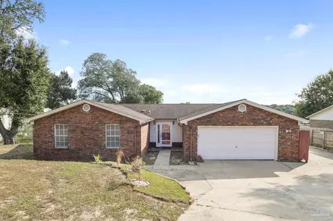 5852 W Shore Dr, Pensacola, FL 32526
