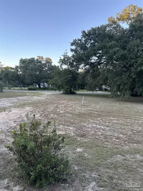 4333 Kelley Rd, Milton, FL 32583 photo 4
