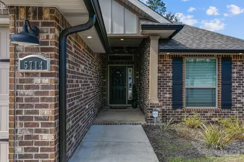 Exterior - 5714 Dunridge Dr, Pace, FL 32571 photo 4 of 9