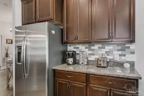 Kitchen - 5714 Dunridge Dr, Pace, FL 32571 photo 5 of 5