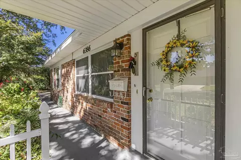 6386 Park Ave, Milton, FL 32570